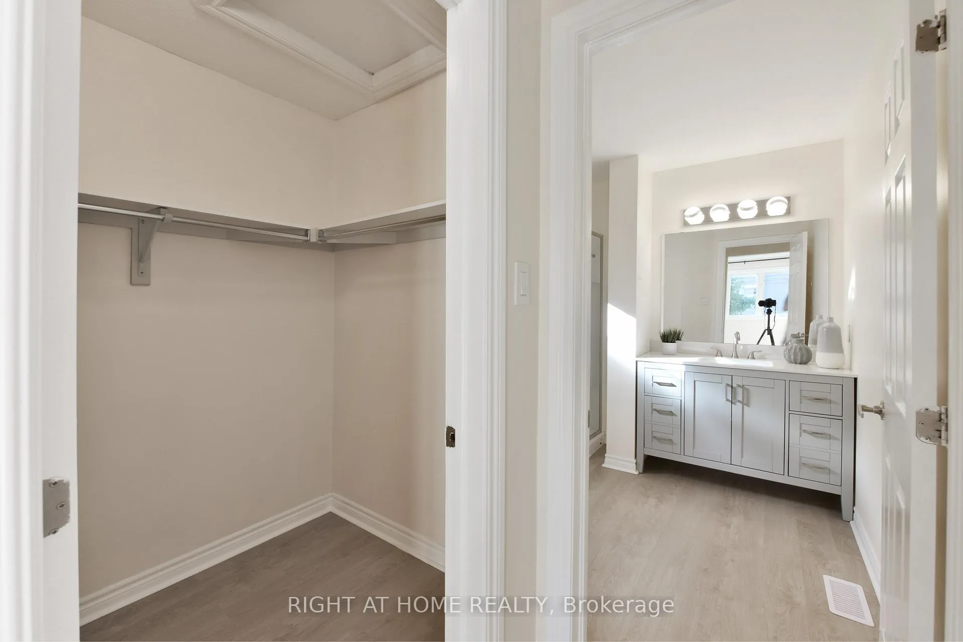 Photo 29 of 1053 Pampero Crescent, Ottawa, Stittsville (North) — HOMEH