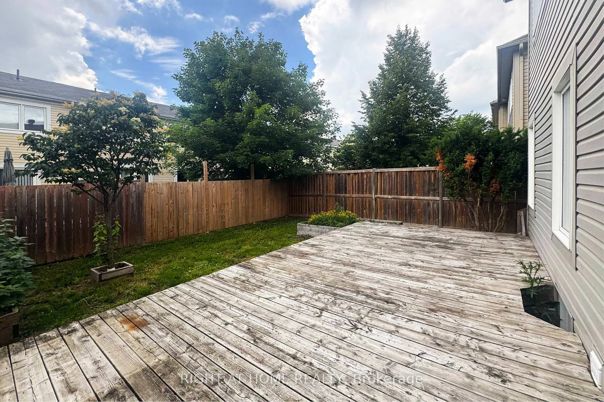 Photo 38 of 1053 Pampero Crescent, Ottawa, Stittsville (North) — HOMEH