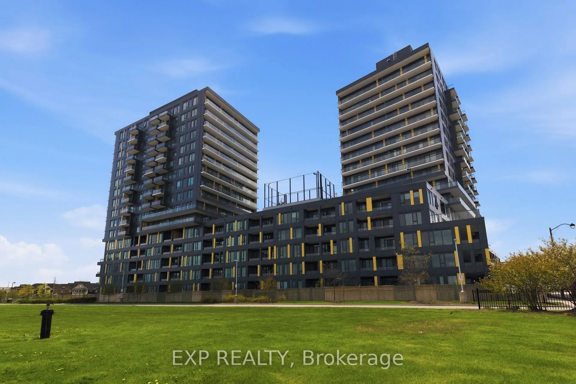 Photo 1 of Unit 426, 4878 Powers Common, Burlington, Alton — HOMEH