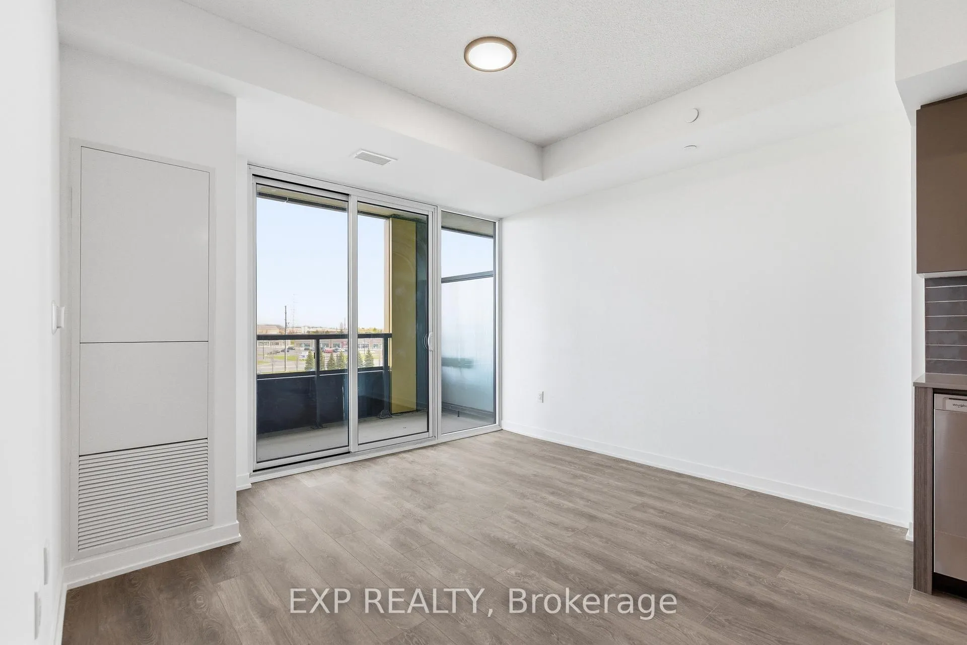 Photo 18 of Unit 426, 4878 Powers Common, Burlington, Alton — HOMEH