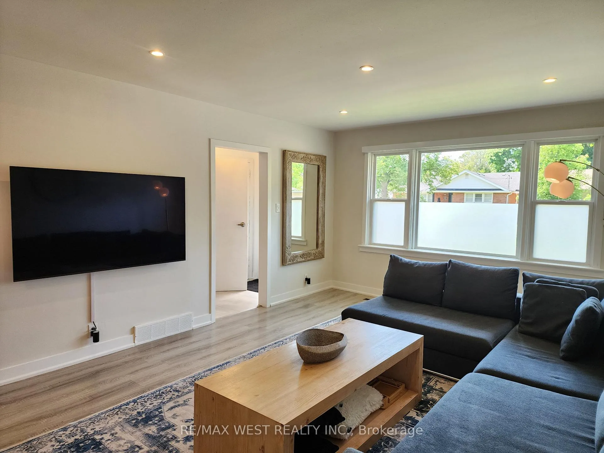 Photo 2 of Unit Main, 835 Hortop Street, Oshawa, Centennial — HOMEH