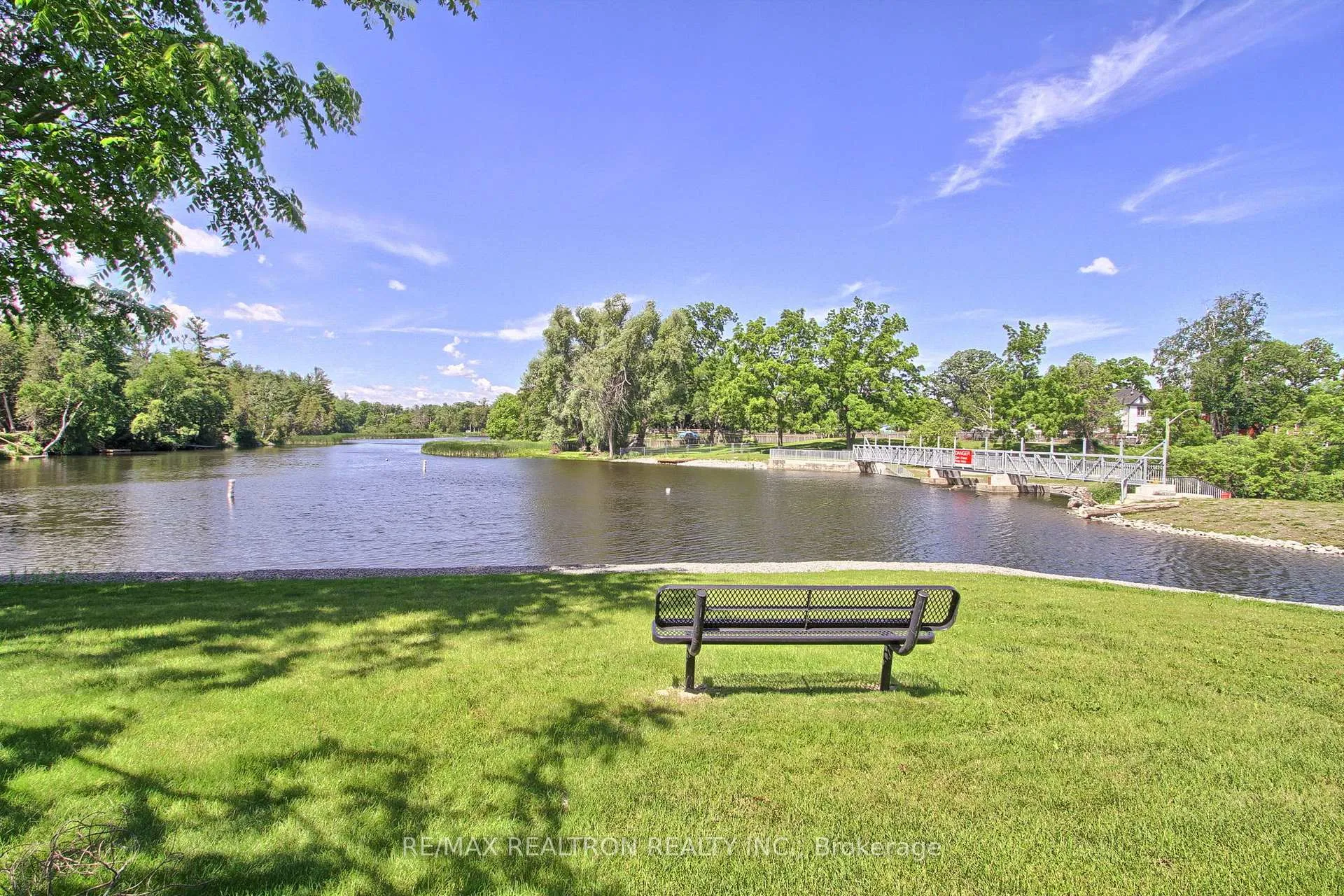 Photo of 201 Pefferlaw Road