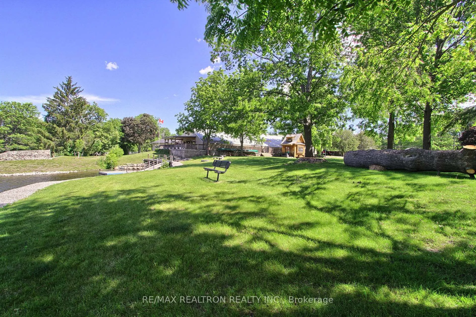Photo 3 of 201 Pefferlaw Road, Georgina, Pefferlaw — HOMEH
