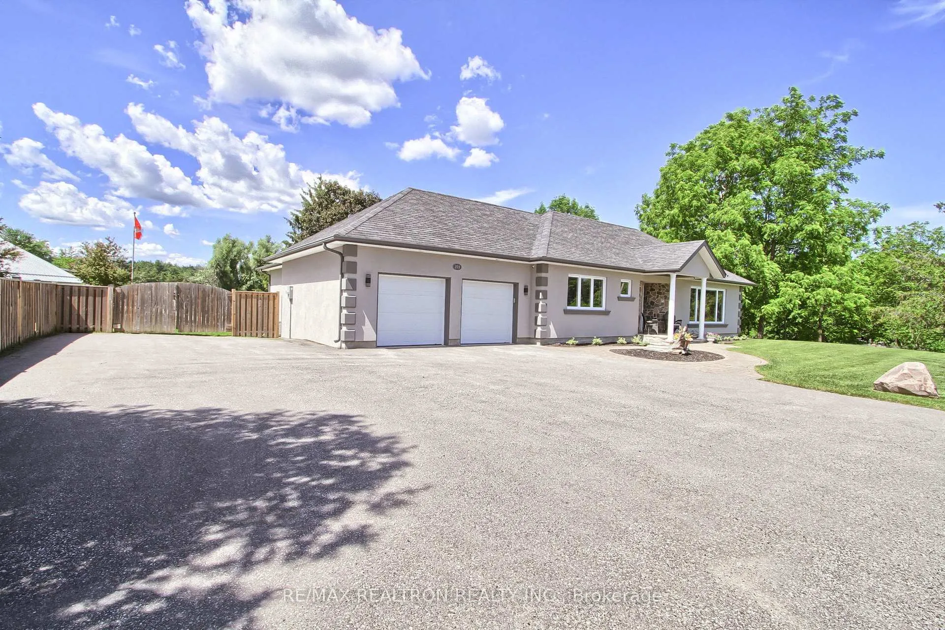 Photo 7 of 203 Pefferlaw Road, Georgina, Pefferlaw — HOMEH