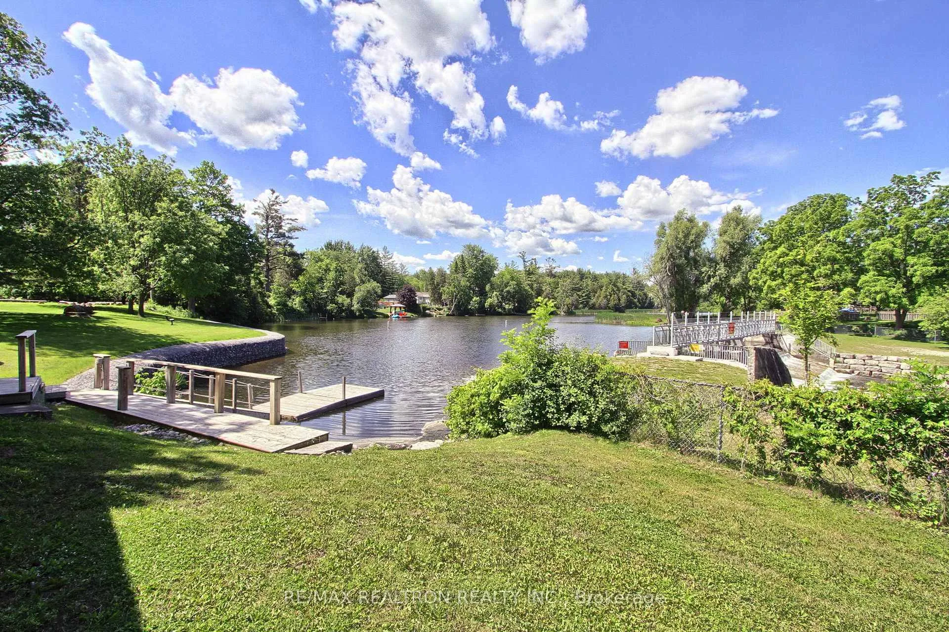 Photo 5 of 203 Pefferlaw Road, Georgina, Pefferlaw — HOMEH