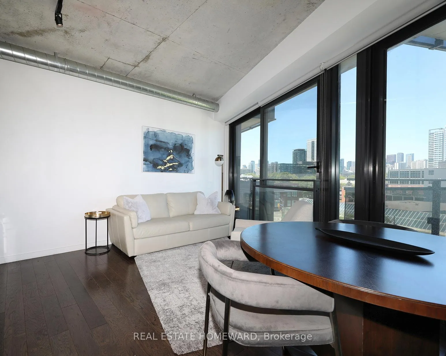 Photo 8 of Unit 603, 51 Trolley Crescent, Toronto, Moss Park — HOMEH