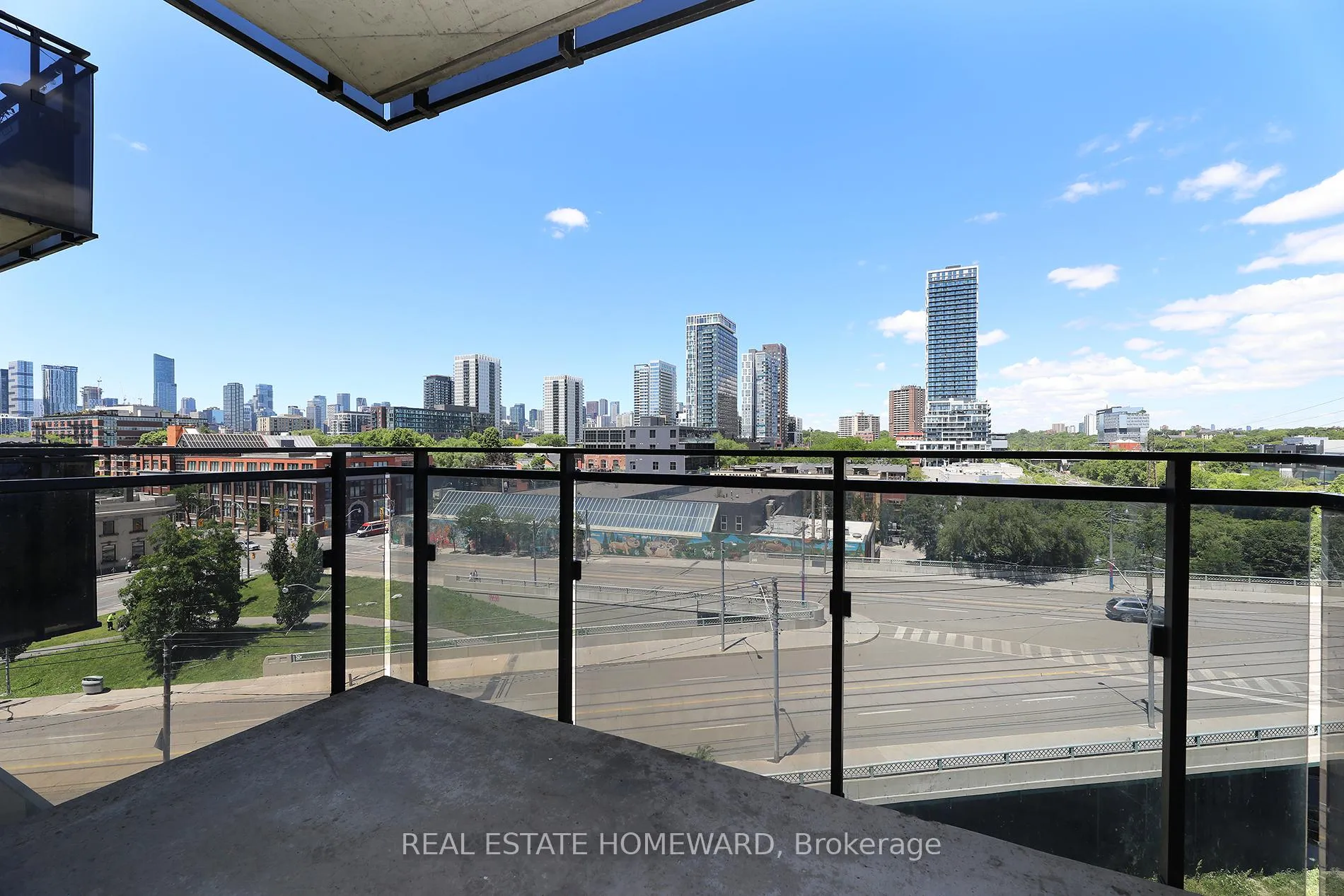 Photo 16 of Unit 603, 51 Trolley Crescent, Toronto, Moss Park — HOMEH