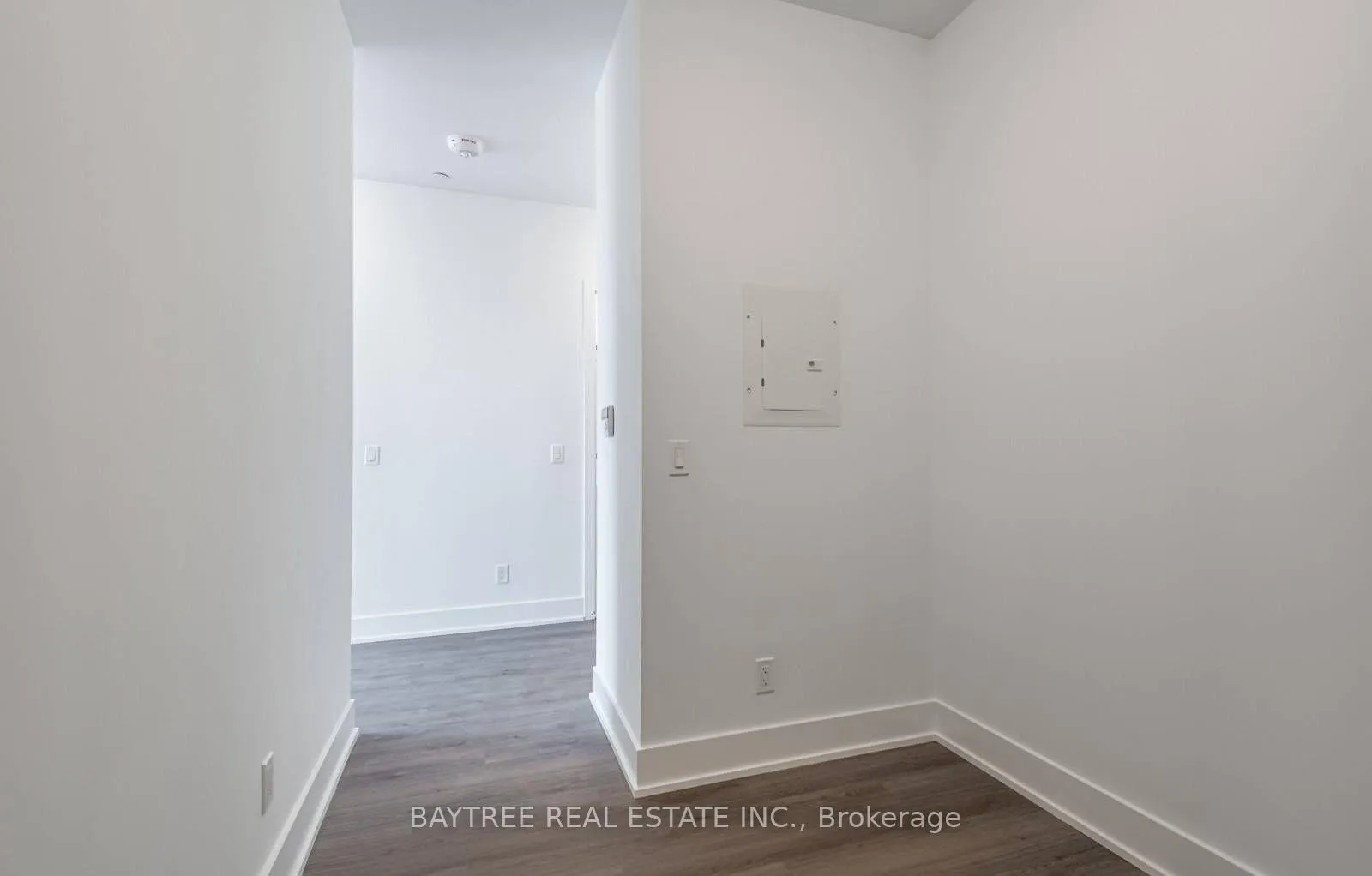 Photo 5 of Unit 518, 1 Belsize Drive, Toronto, Yonge-Eglinton — HOMEH