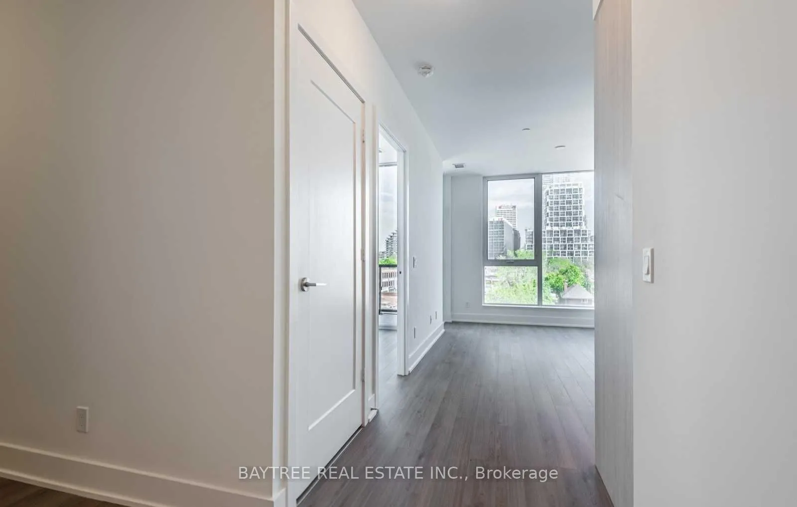 Photo 6 of Unit 518, 1 Belsize Drive, Toronto, Yonge-Eglinton — HOMEH