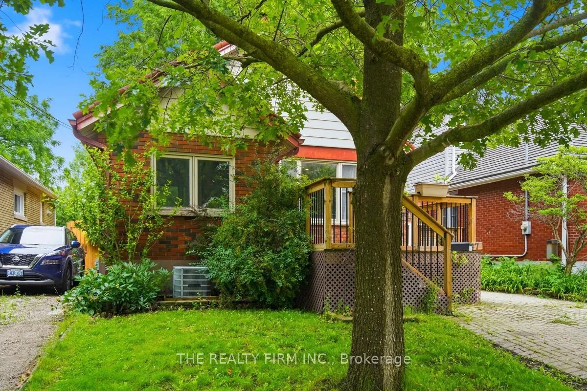 Photo 5 of 97 Springbank Drive, London, South E — HOMEH