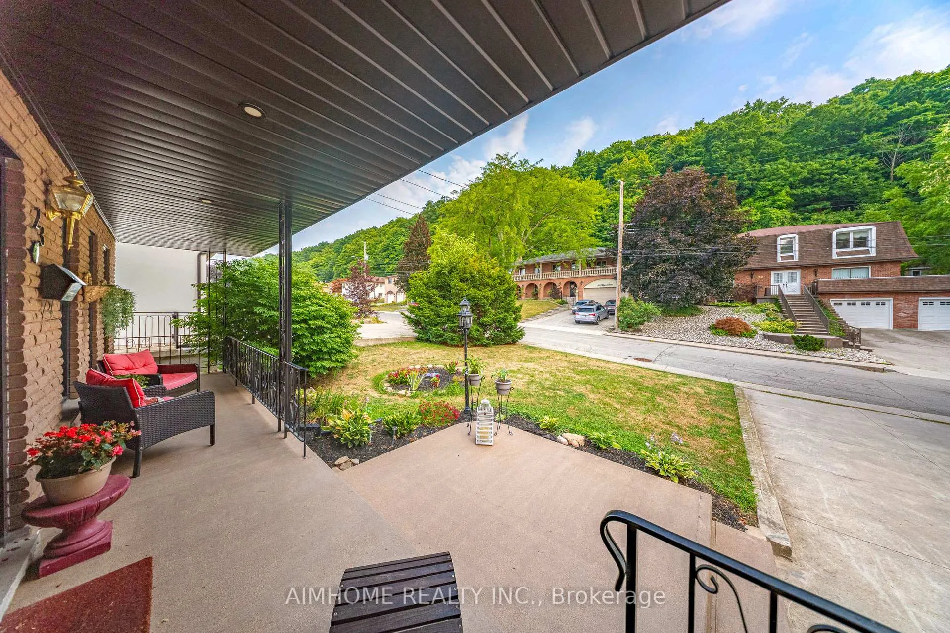 Photo 4 of 23 Hildegard Drive, Hamilton, Vincent — HOMEH