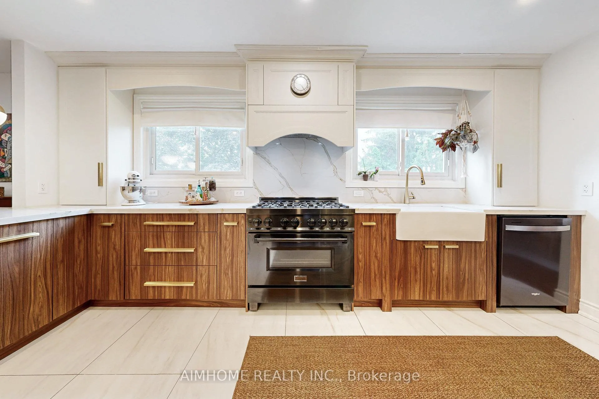 Photo 16 of 23 Hildegard Drive, Hamilton, Vincent — HOMEH