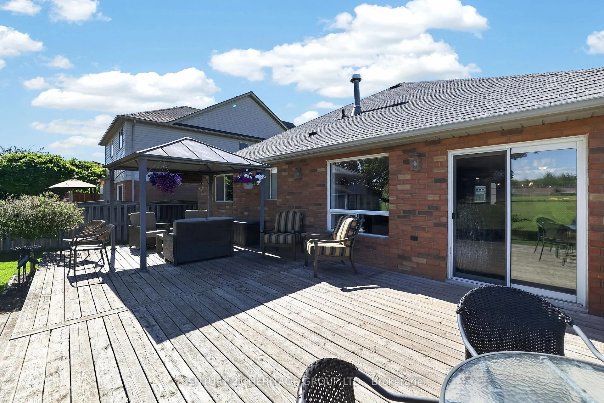 Photo 34 of 21 Bateman Street, New Tecumseth, Beeton — HOMEH