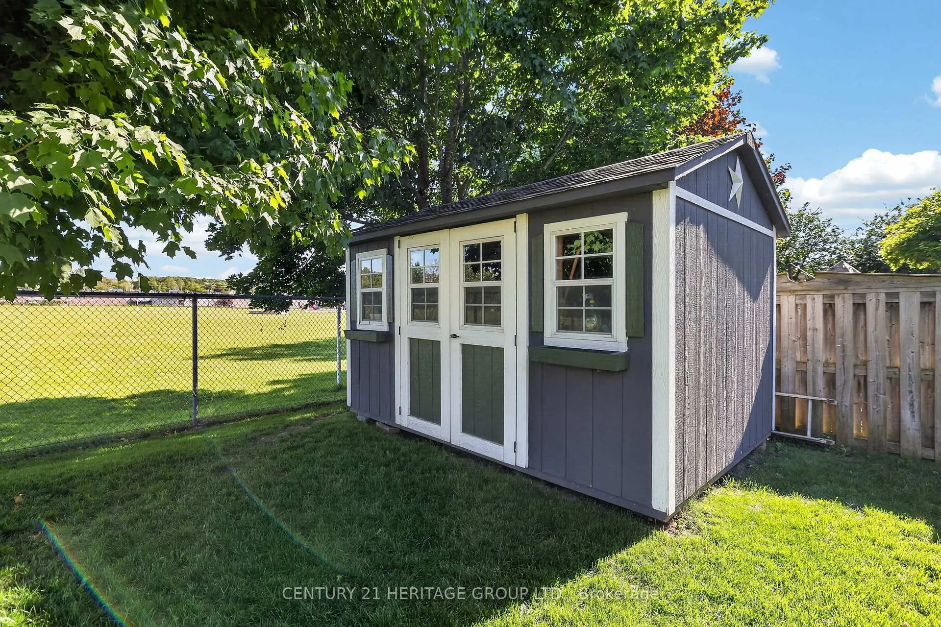 Photo 41 of 21 Bateman Street, New Tecumseth, Beeton — HOMEH