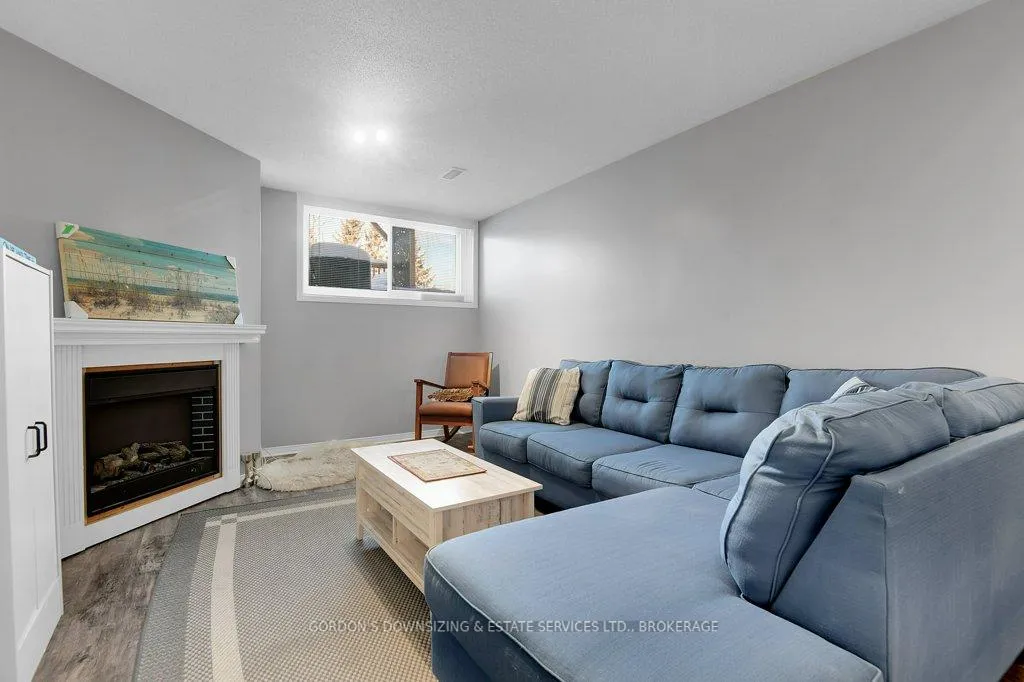 Photo 33 of 6370 Sablewood Place, Ottawa, Chapel Hill — HOMEH