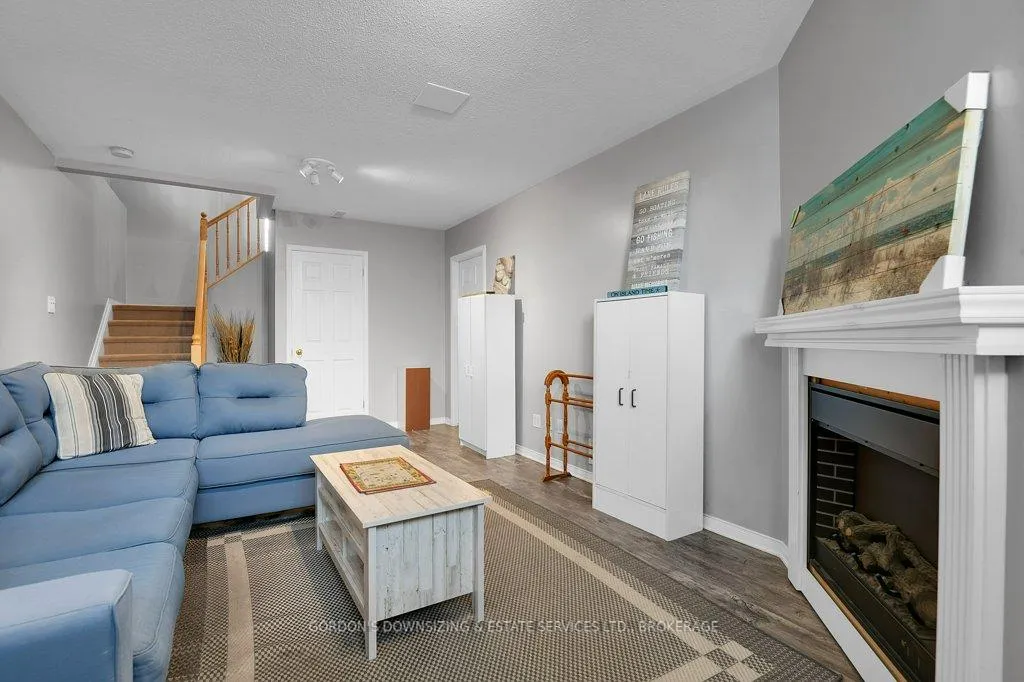 Photo 34 of 6370 Sablewood Place, Ottawa, Chapel Hill — HOMEH