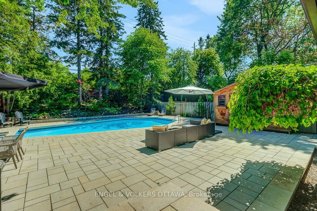 Photo 37 of 54 Qualicum Street, Ottawa, Bruce Farm/Graham Park/Qualicum/Bellands — HOMEH