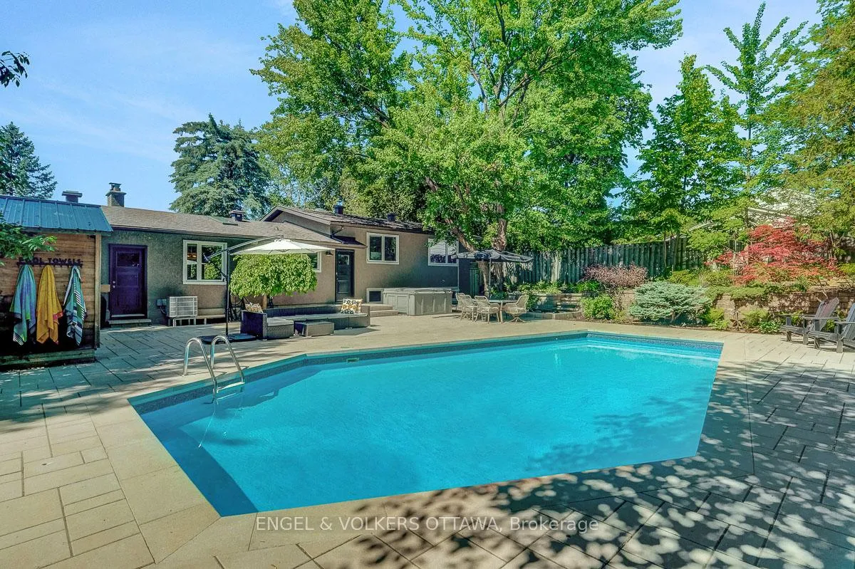 Photo 46 of 54 Qualicum Street, Ottawa, Bruce Farm/Graham Park/Qualicum/Bellands — HOMEH