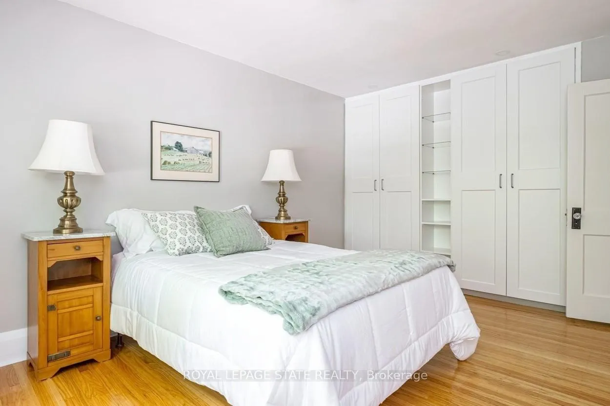Photo 24 of 11 Dromore Crescent, Hamilton, Westdale — HOMEH