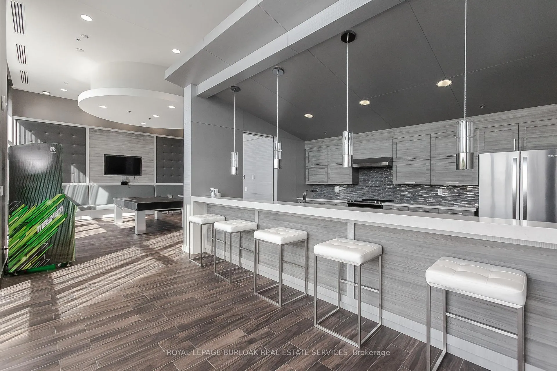 Photo 21 of Unit 1201, 2081 Fairview Street, Burlington, Freeman — HOMEH