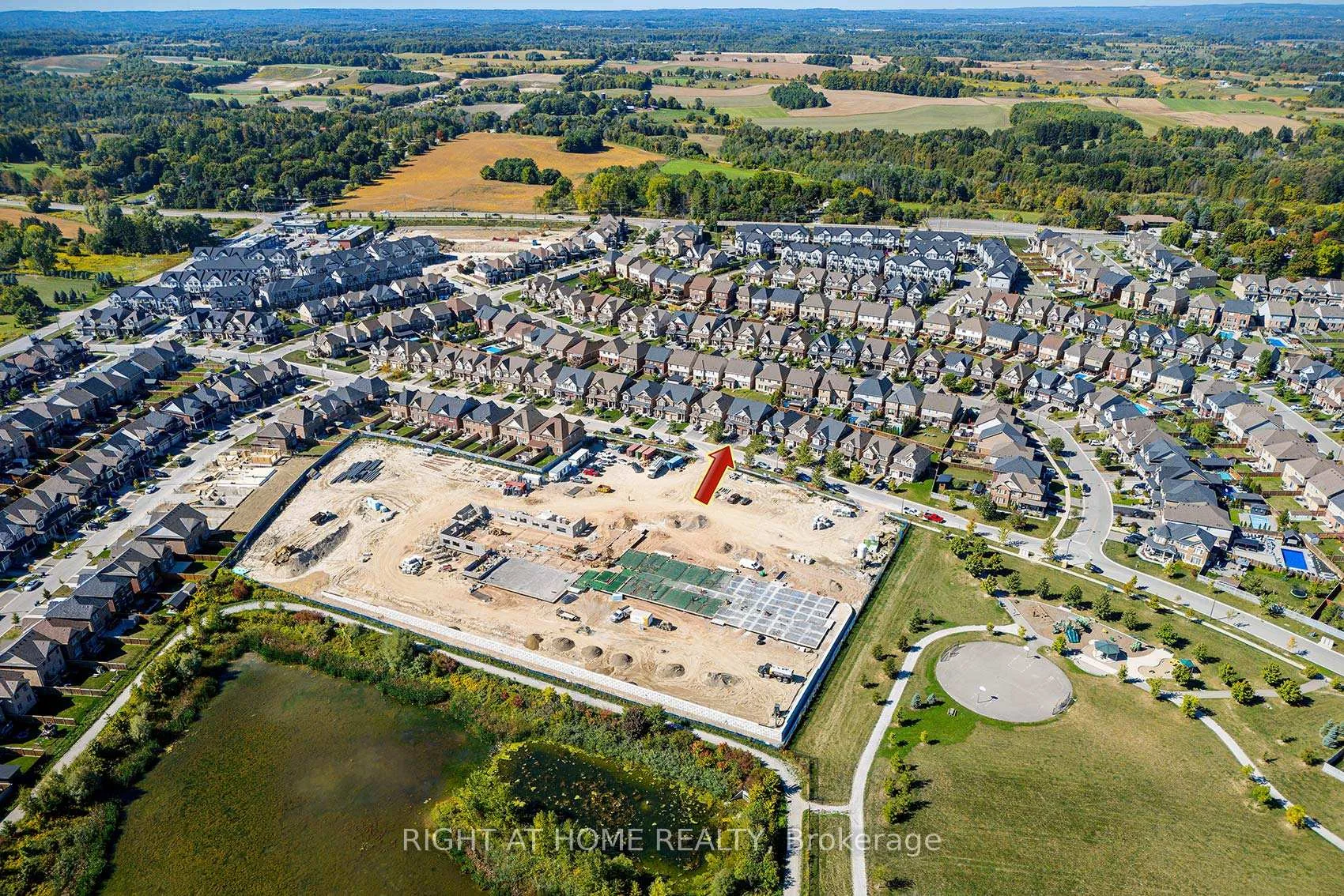 Photo 22 of 80 Martin Trail, New Tecumseth, Tottenham — HOMEH