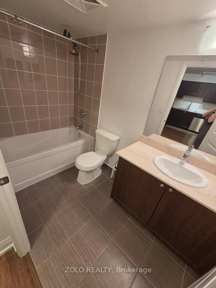 Photo 12 of Unit 308, 376 Highway 7 Road E, Richmond Hill, Doncrest — HOMEH