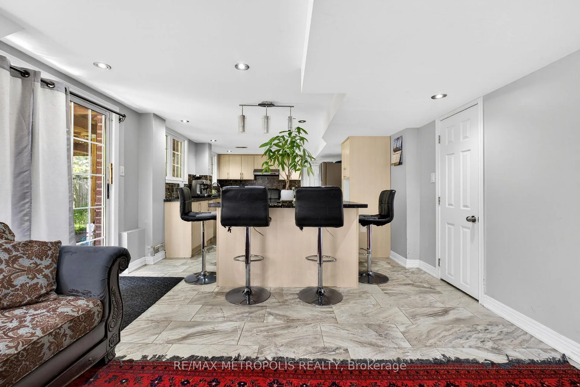 Photo 12 of Unit Basement, 43 Williamson Drive W, Ajax, Northwest Ajax — HOMEH