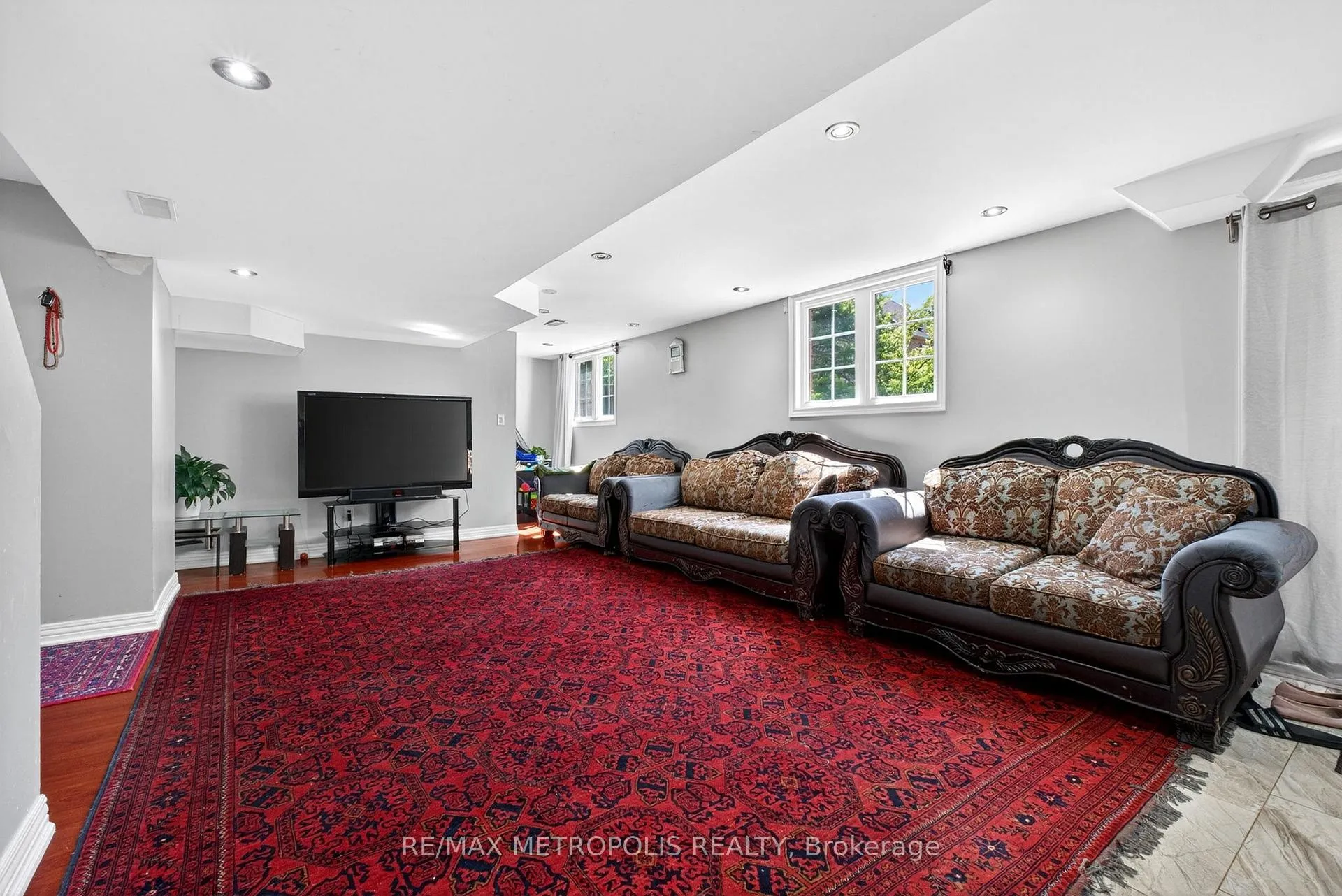 Photo 13 of Unit Basement, 43 Williamson Drive W, Ajax, Northwest Ajax — HOMEH