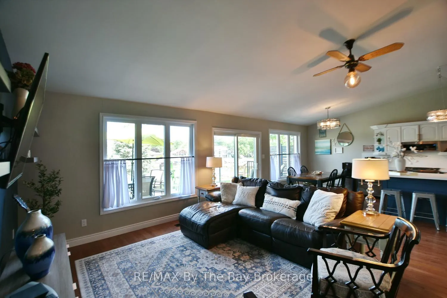 Photo 10 of 1434 River Road W, Wasaga Beach — HOMEH