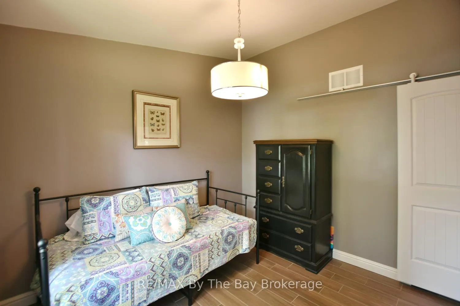 Photo 26 of 1434 River Road W, Wasaga Beach — HOMEH