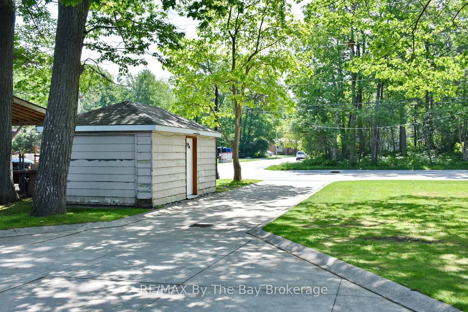 Photo 49 of 1434 River Road W, Wasaga Beach — HOMEH