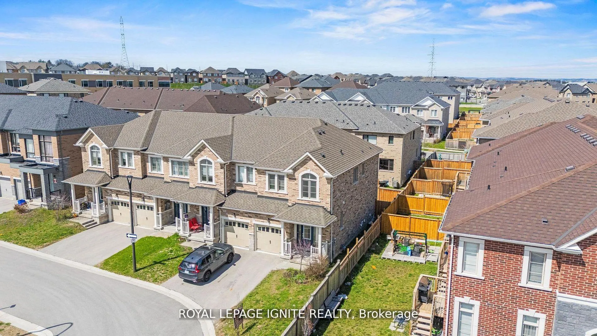 Photo 4 of 1168 Drawstring Lane, Pickering, Rural Pickering — HOMEH
