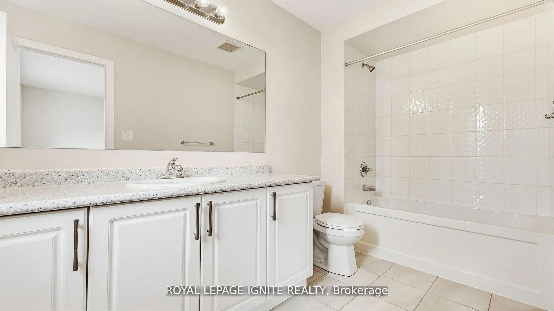 Photo 15 of 1168 Drawstring Lane, Pickering, Rural Pickering — HOMEH