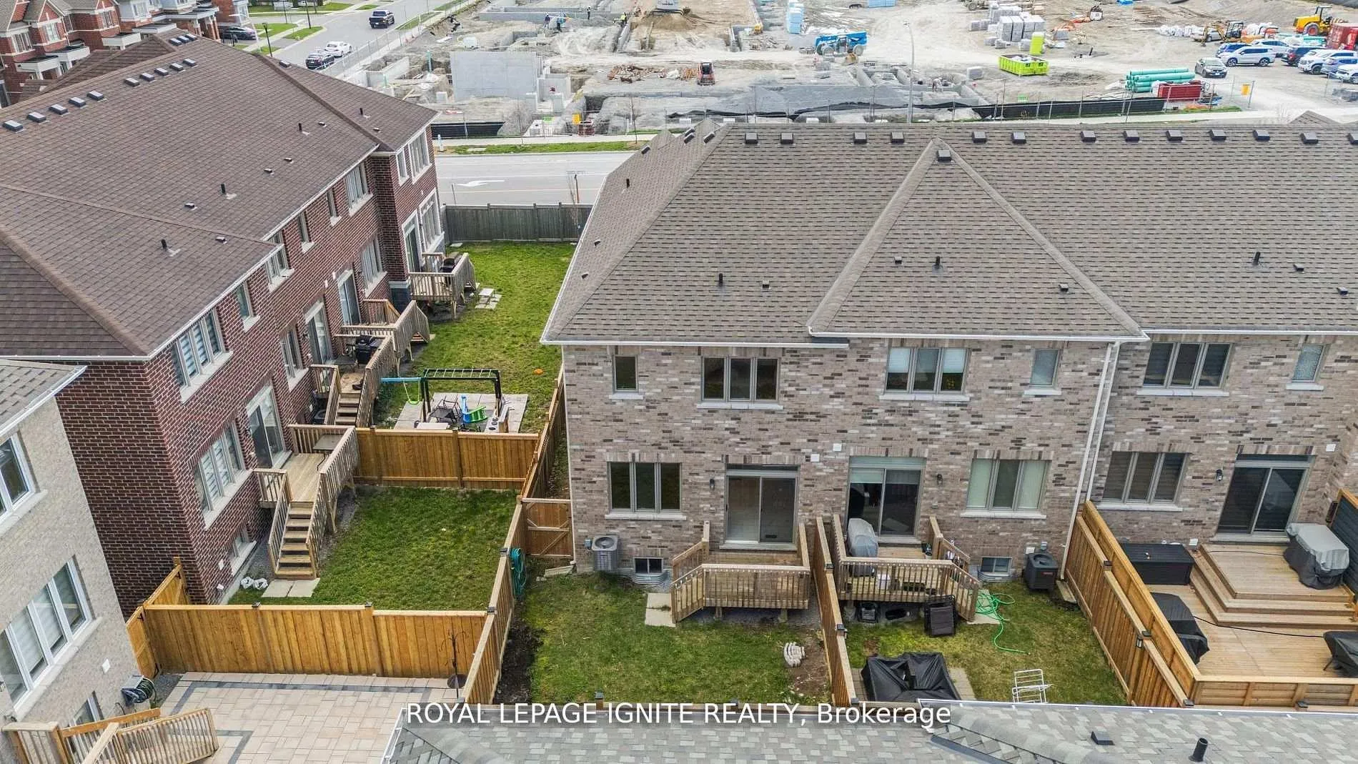 Photo 26 of 1168 Drawstring Lane, Pickering, Rural Pickering — HOMEH