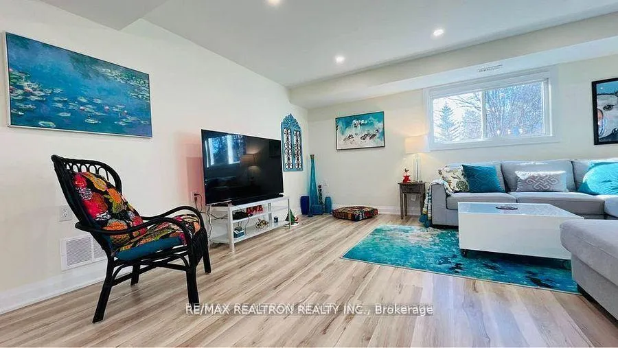 Photo 6 of 2306 Crystal Beach Road, Innisfil, Alcona — HOMEH