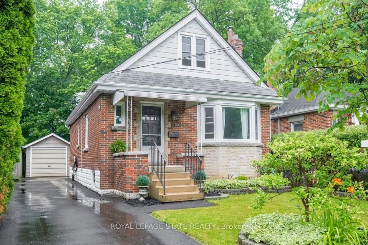 Photo 41 of 10 Dorset Place, Hamilton, Westdale — HOMEH