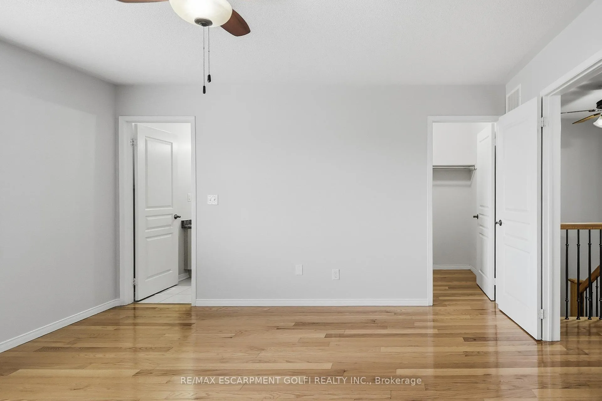 Photo 18 of 2549 Postmaster Drive, Oakville, Westmount — HOMEH