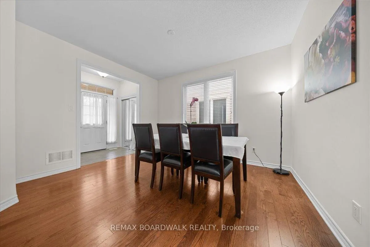 Photo 6 of 336 Gallantry Way, Ottawa, Stittsville (North) — HOMEH