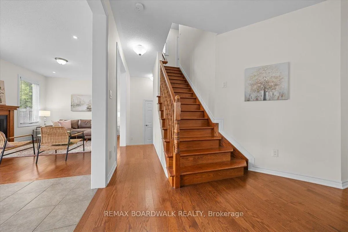 Photo 7 of 336 Gallantry Way, Ottawa, Stittsville (North) — HOMEH