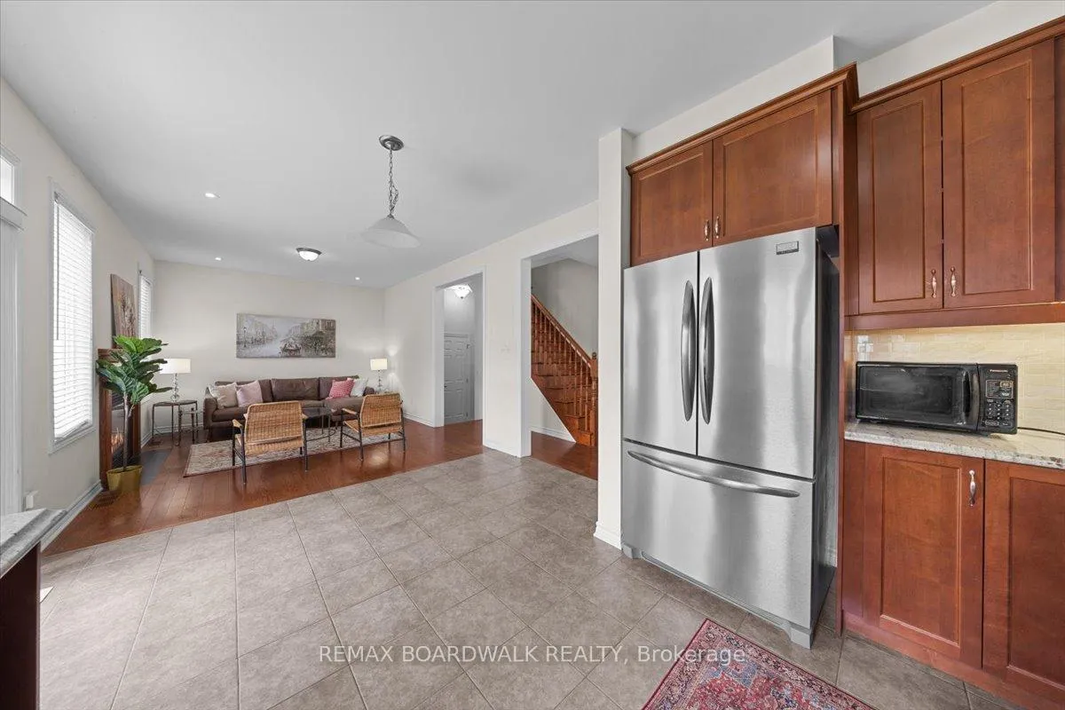 Photo 12 of 336 Gallantry Way, Ottawa, Stittsville (North) — HOMEH