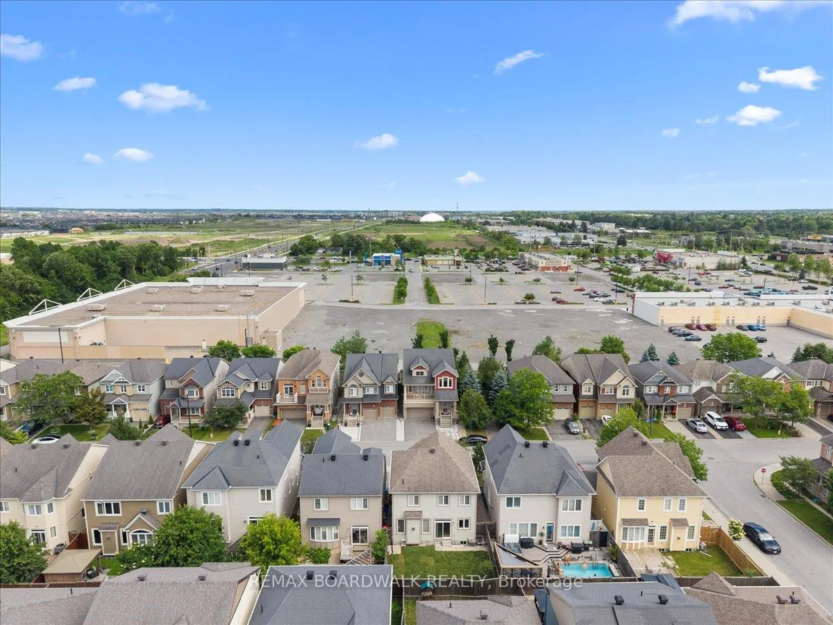 Photo 39 of 336 Gallantry Way, Ottawa, Stittsville (North) — HOMEH