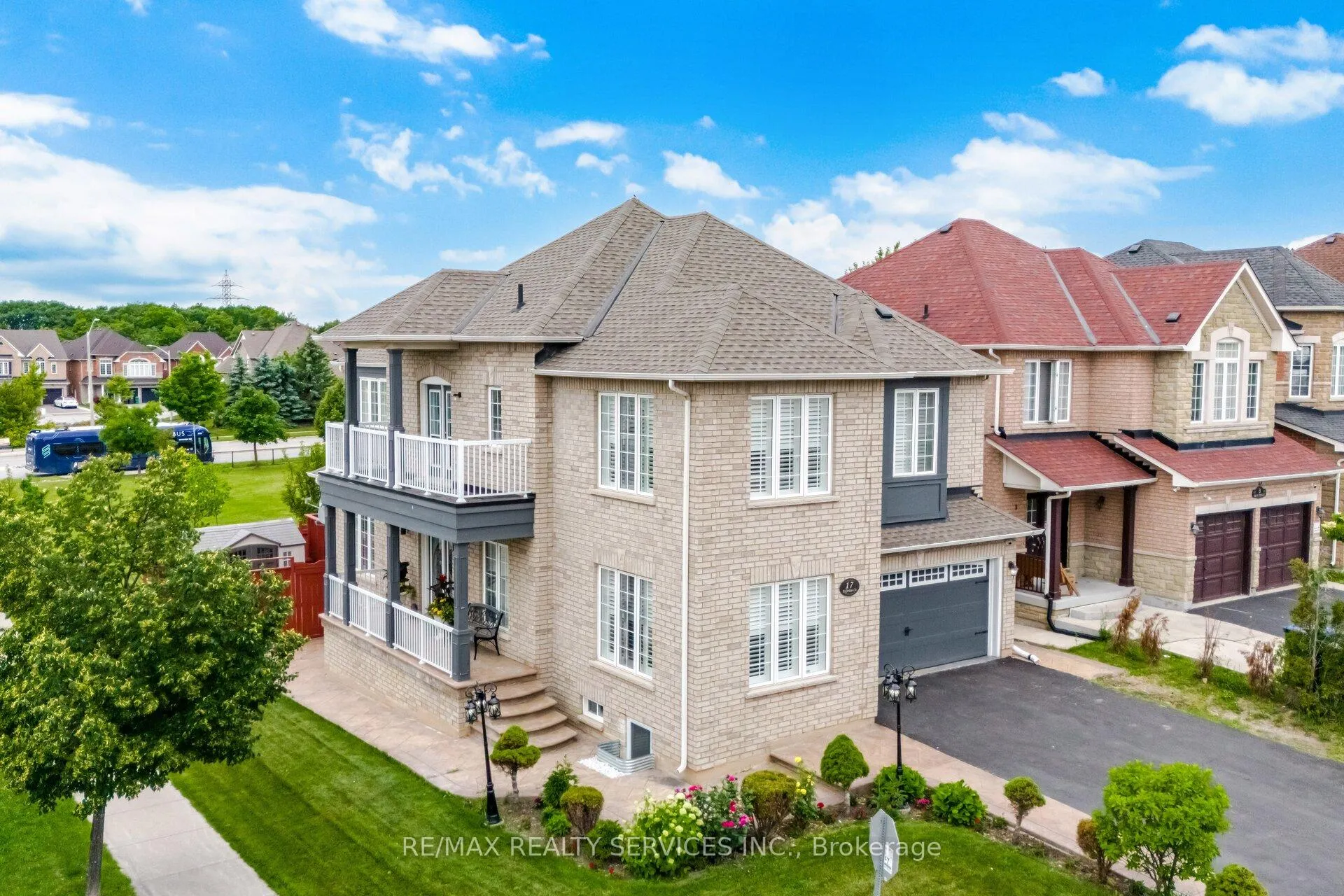 Front of 17 Pefferlaw Circle