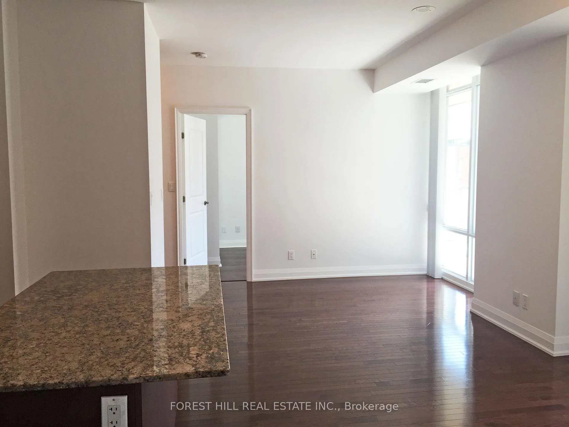 Photo 3 of Unit 716, 1 Bedford Road, Toronto, The Annex — HOMEH