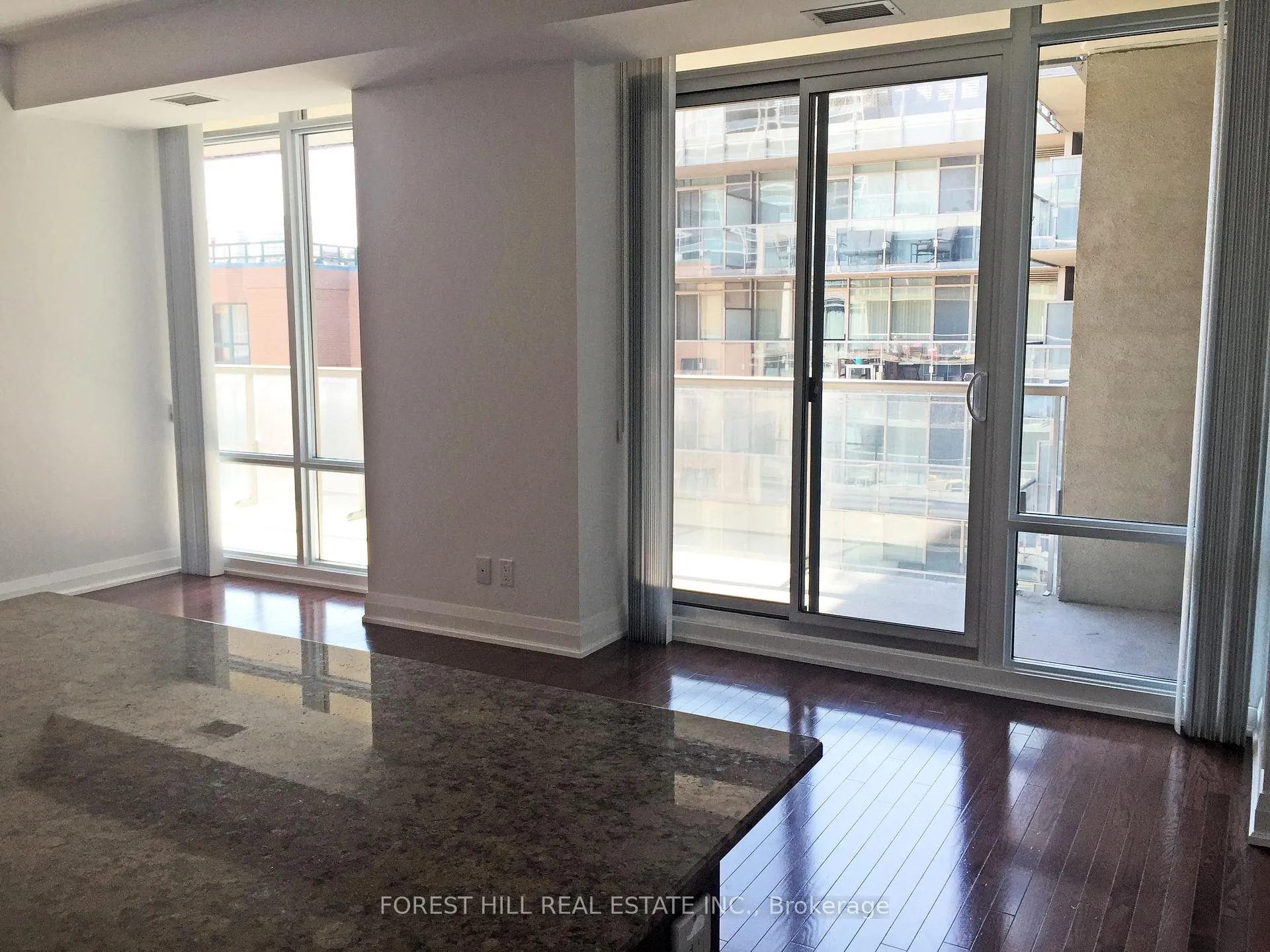Photo 4 of Unit 716, 1 Bedford Road, Toronto, The Annex — HOMEH