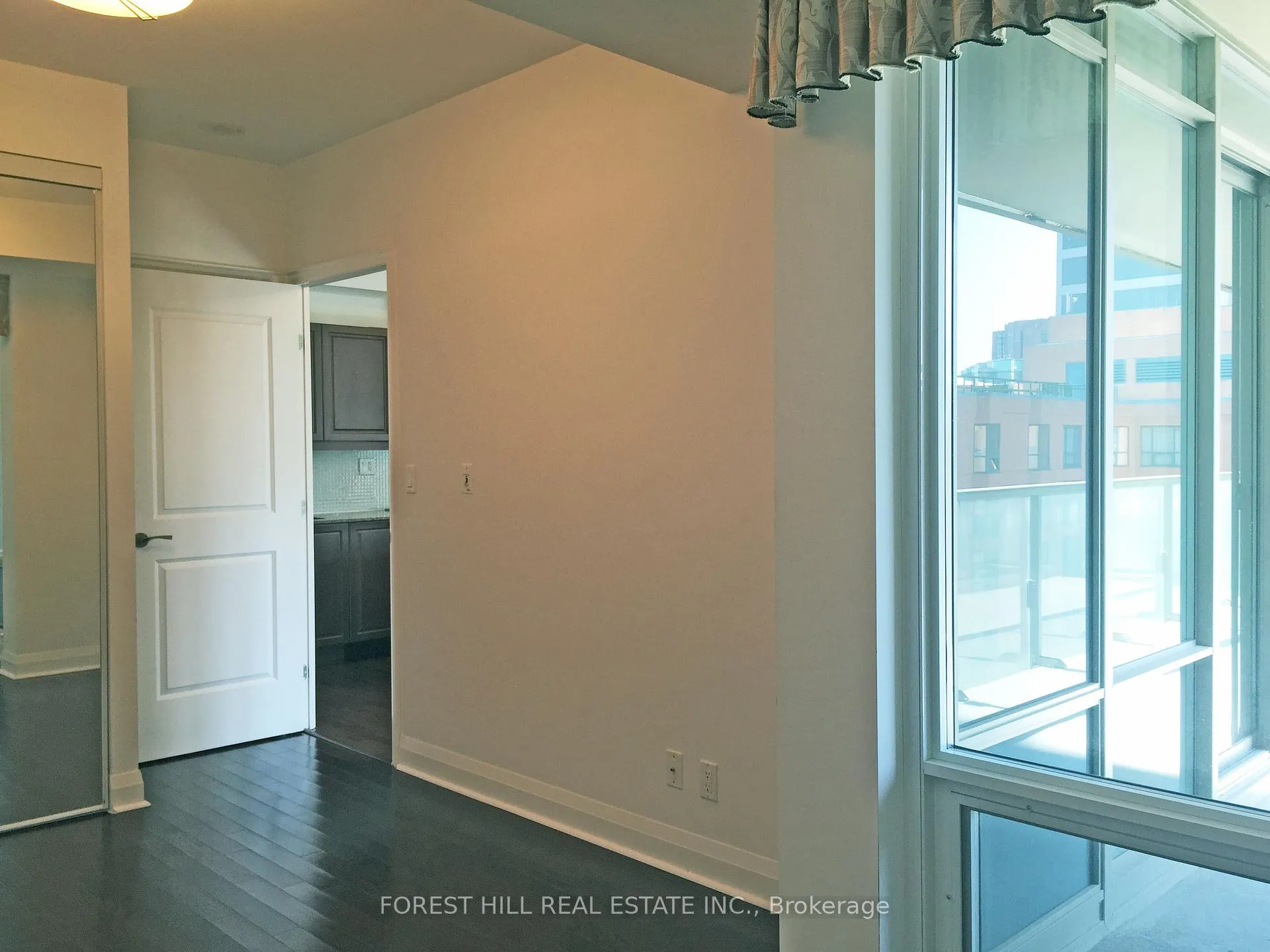 Photo 7 of Unit 716, 1 Bedford Road, Toronto, The Annex — HOMEH