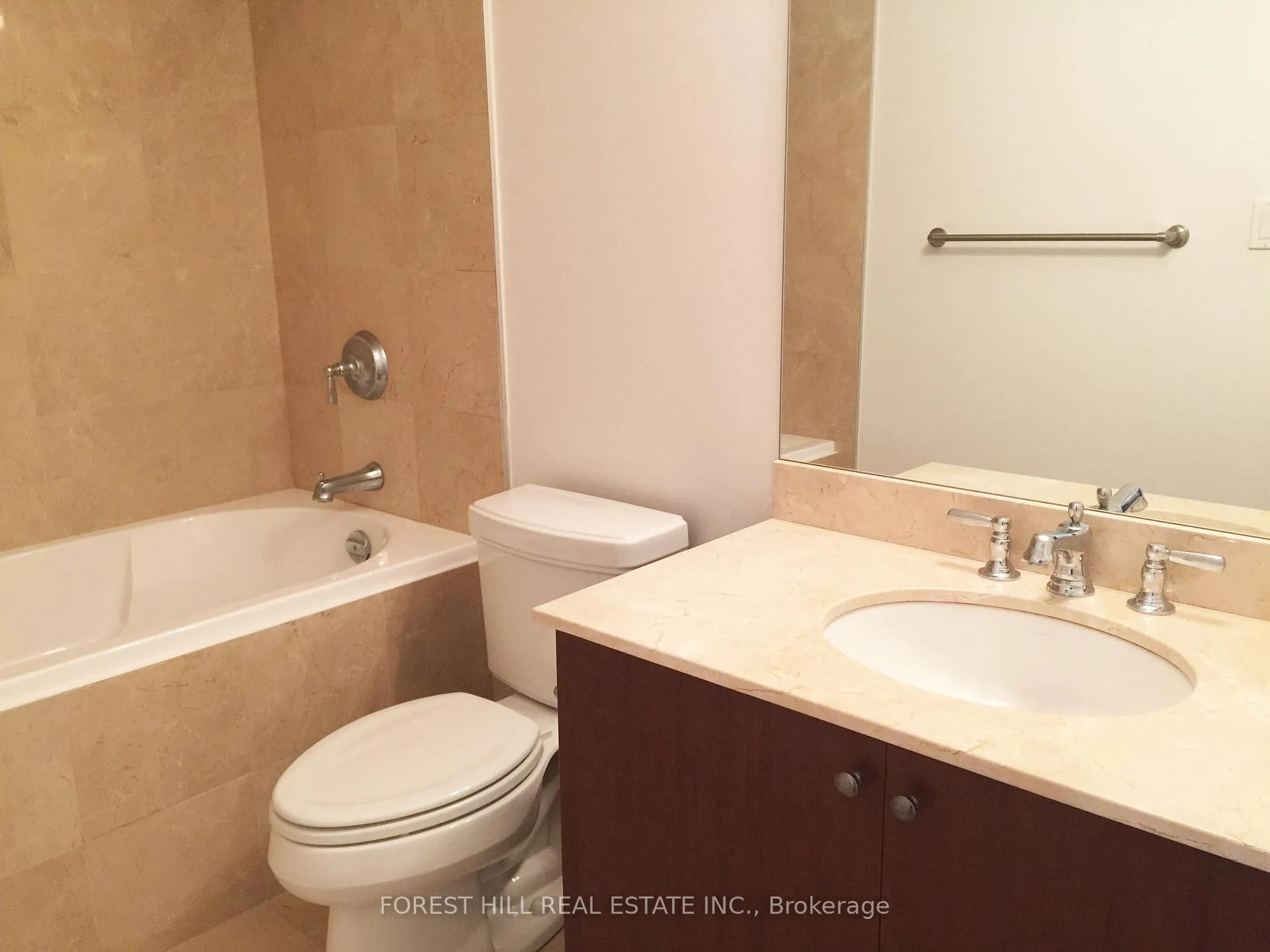 Photo 8 of Unit 716, 1 Bedford Road, Toronto, The Annex — HOMEH