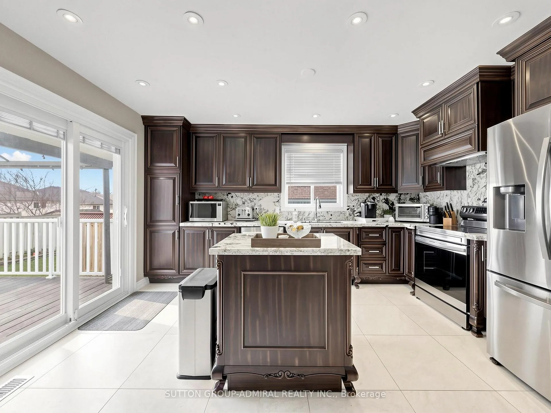 Photo 12 of 164 Wildwood Trail, Barrie, Ardagh — HOMEH