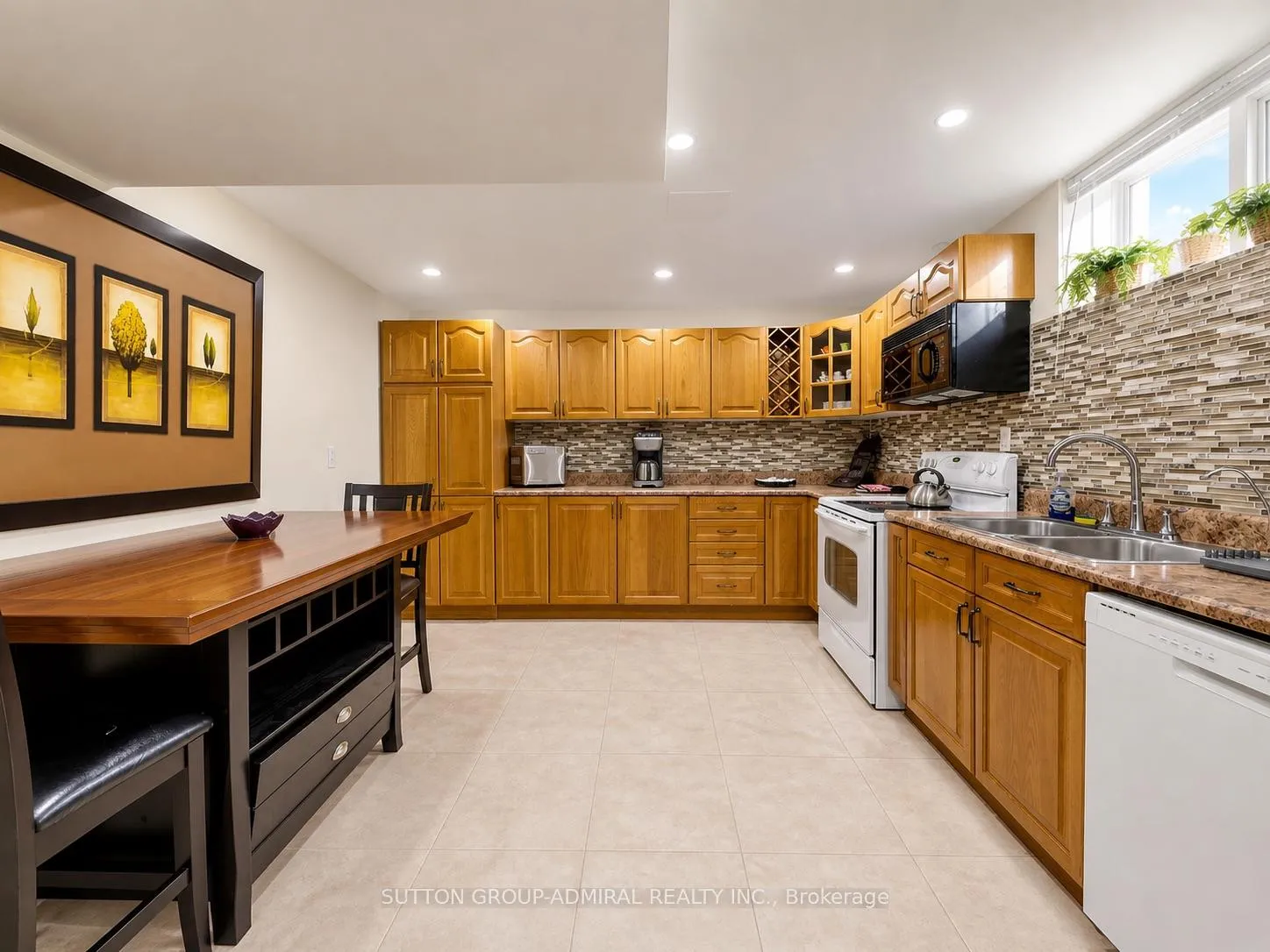 Photo 15 of 164 Wildwood Trail, Barrie, Ardagh — HOMEH