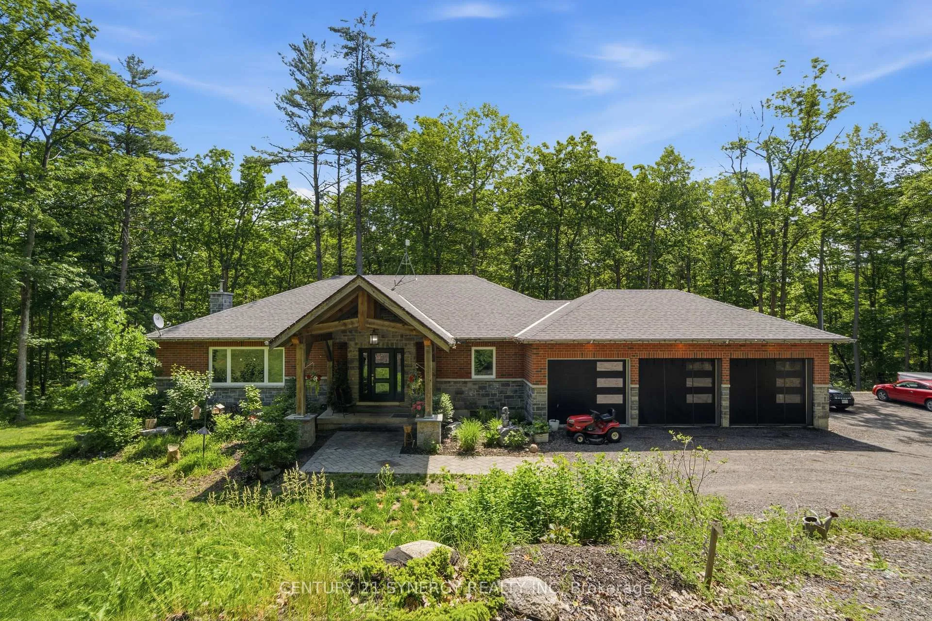 Photo 1 of 376 Gallivan Road, Quinte West, Sidney Ward — HOMEH