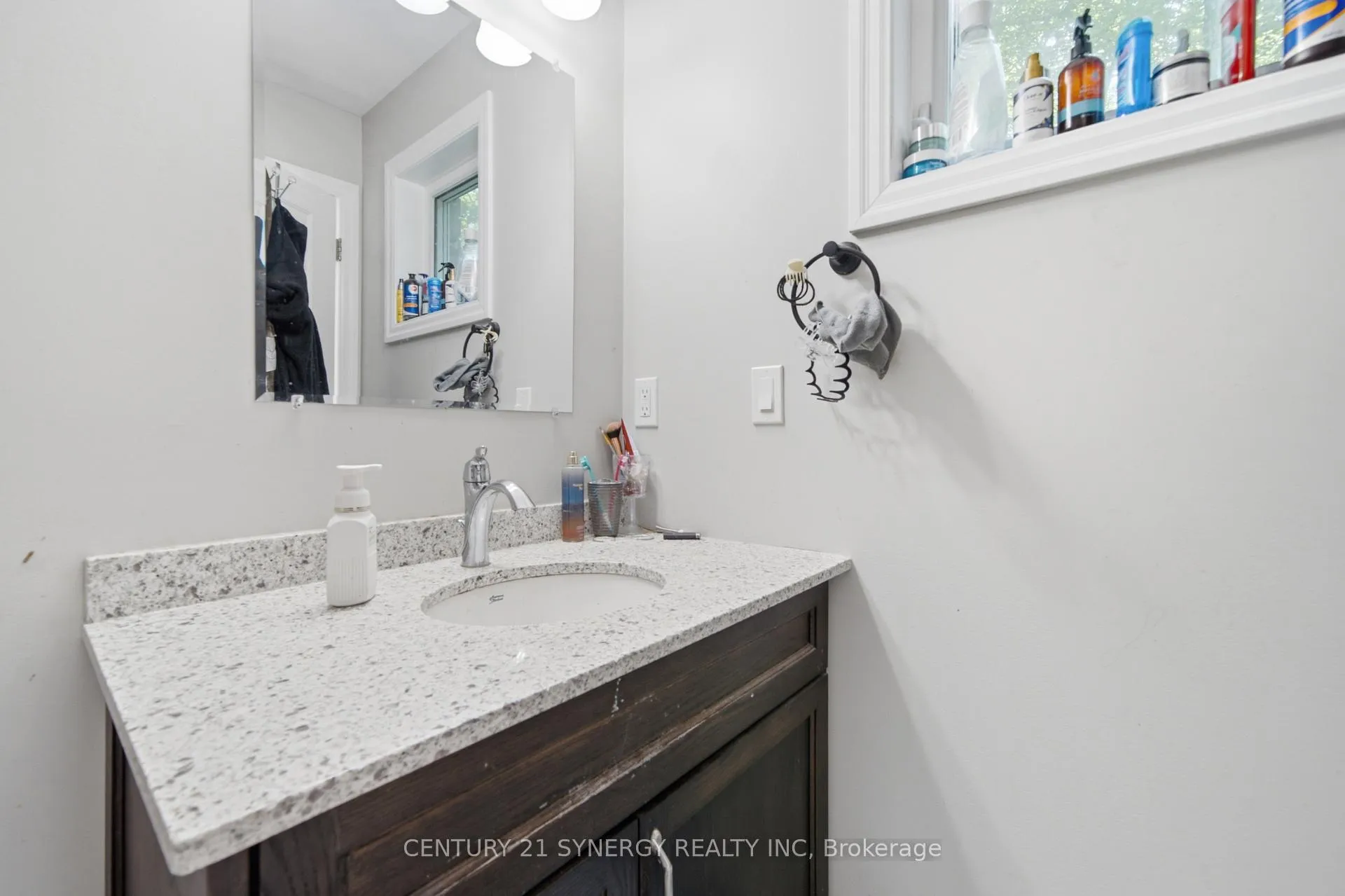 Photo 24 of 376 Gallivan Road, Quinte West, Sidney Ward — HOMEH